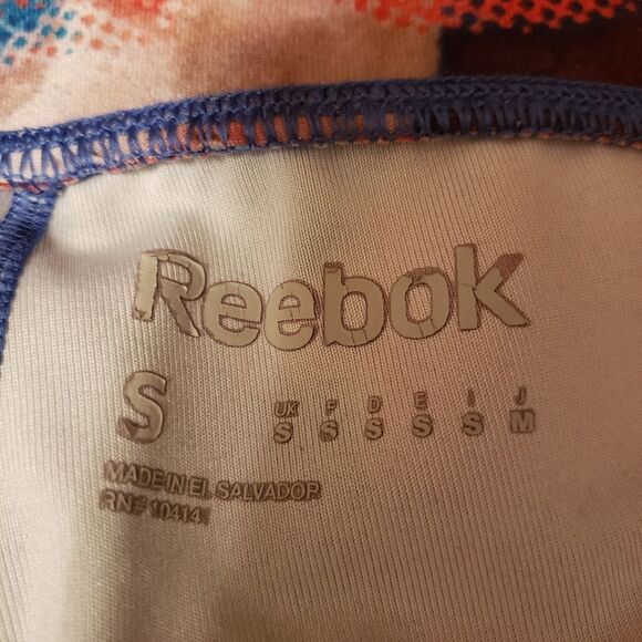 Reebok Red and Blue Athletic Capris Size Small - Picture 3 of 6